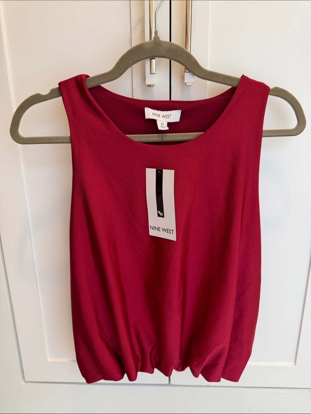 Nine West Sleeveless Fuchsia Bubble Hem Tank